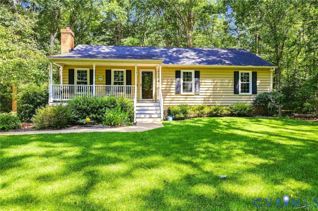 Property Photo: 2392 Goodluck Road VA 23102