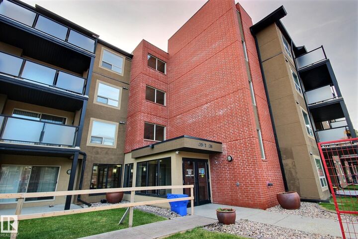 Property Photo: 13907 136 Street NW 105 AB T6V 1Y5