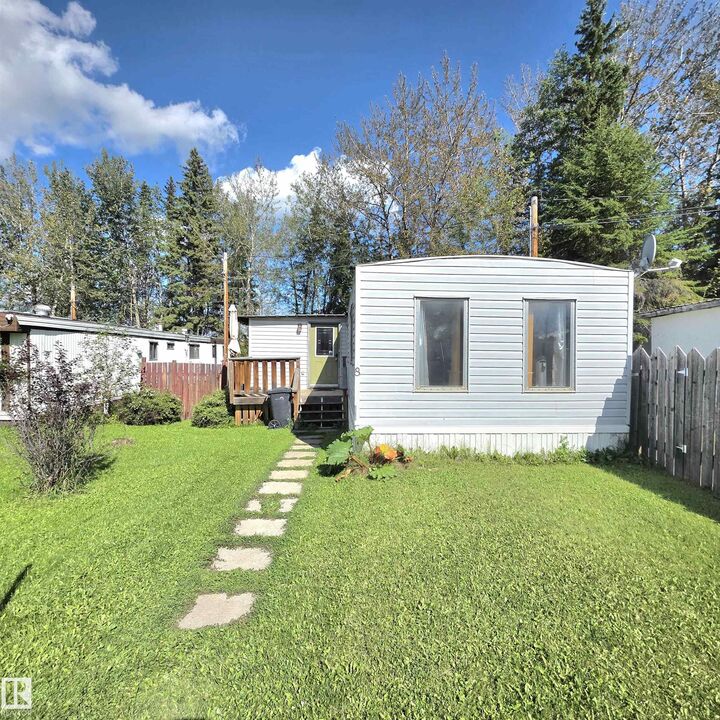 Property Photo:  #8 5002 56 Avenue  AB T7A 1M5 