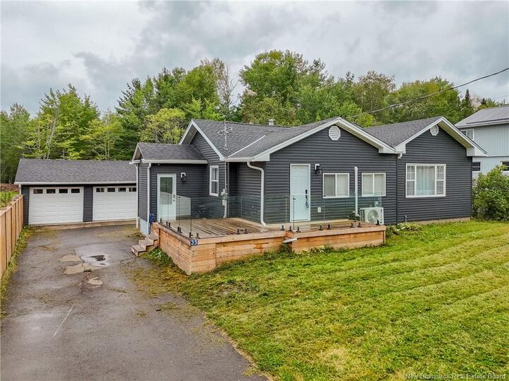 Property Photo:  35 Centennial Drive  NB E4B 3S1 