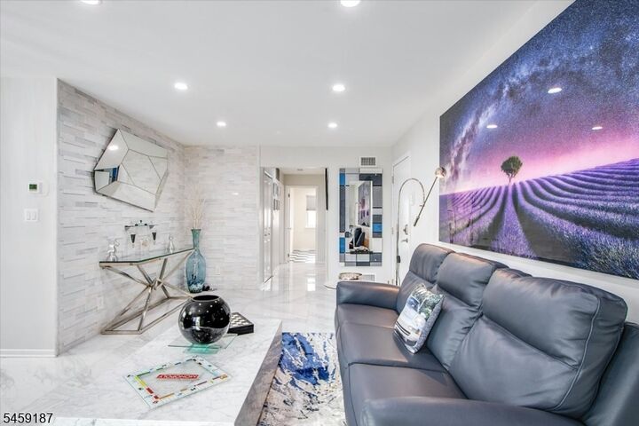 Property Photo:  825 Riverside Ave B202  NJ 07071 