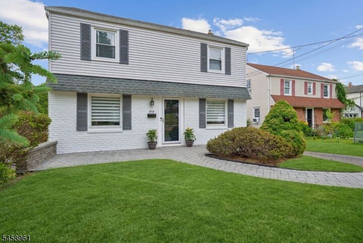 Property Photo:  373 Saint Cloud Ave  NJ 07052 