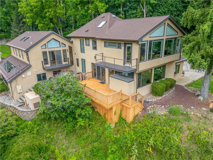 Property Photo: 475 S. Delaware Drive PA 18042