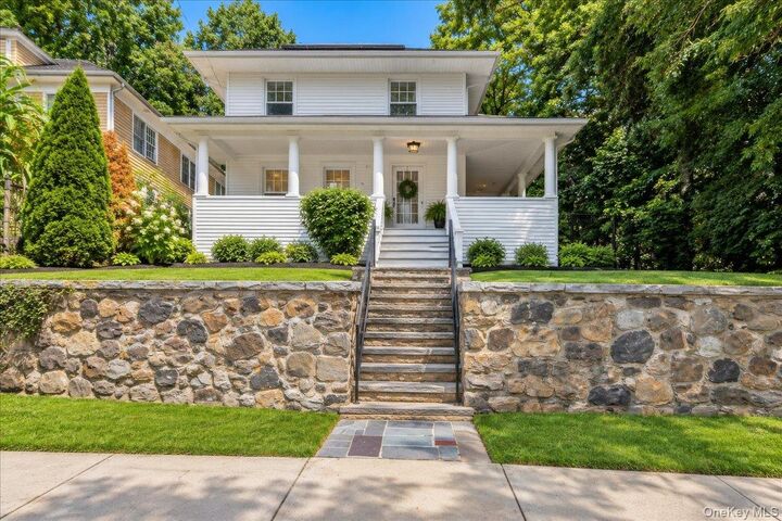 Property Photo: 117 N Riverside Avenue NY 10520