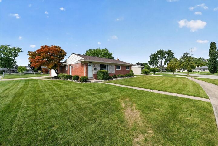 Property Photo:  33236 Morrison Court  MI 48312 