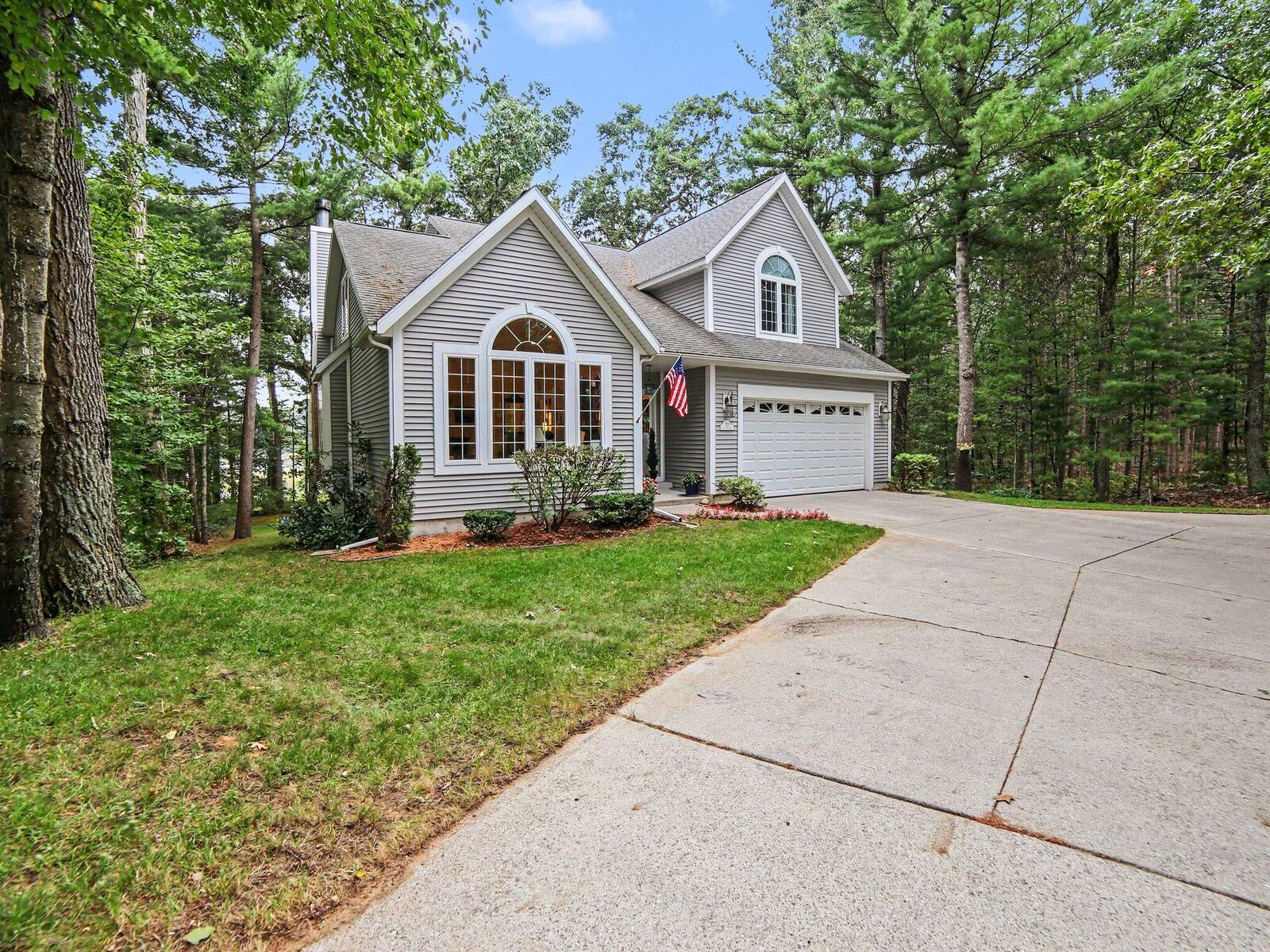 Property Photo: 1365 W Timber Trail Drive MI 49461
