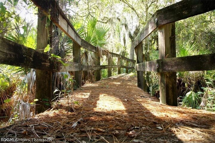 Property Photo:  106 Apollo Avenue  FL 33935 
