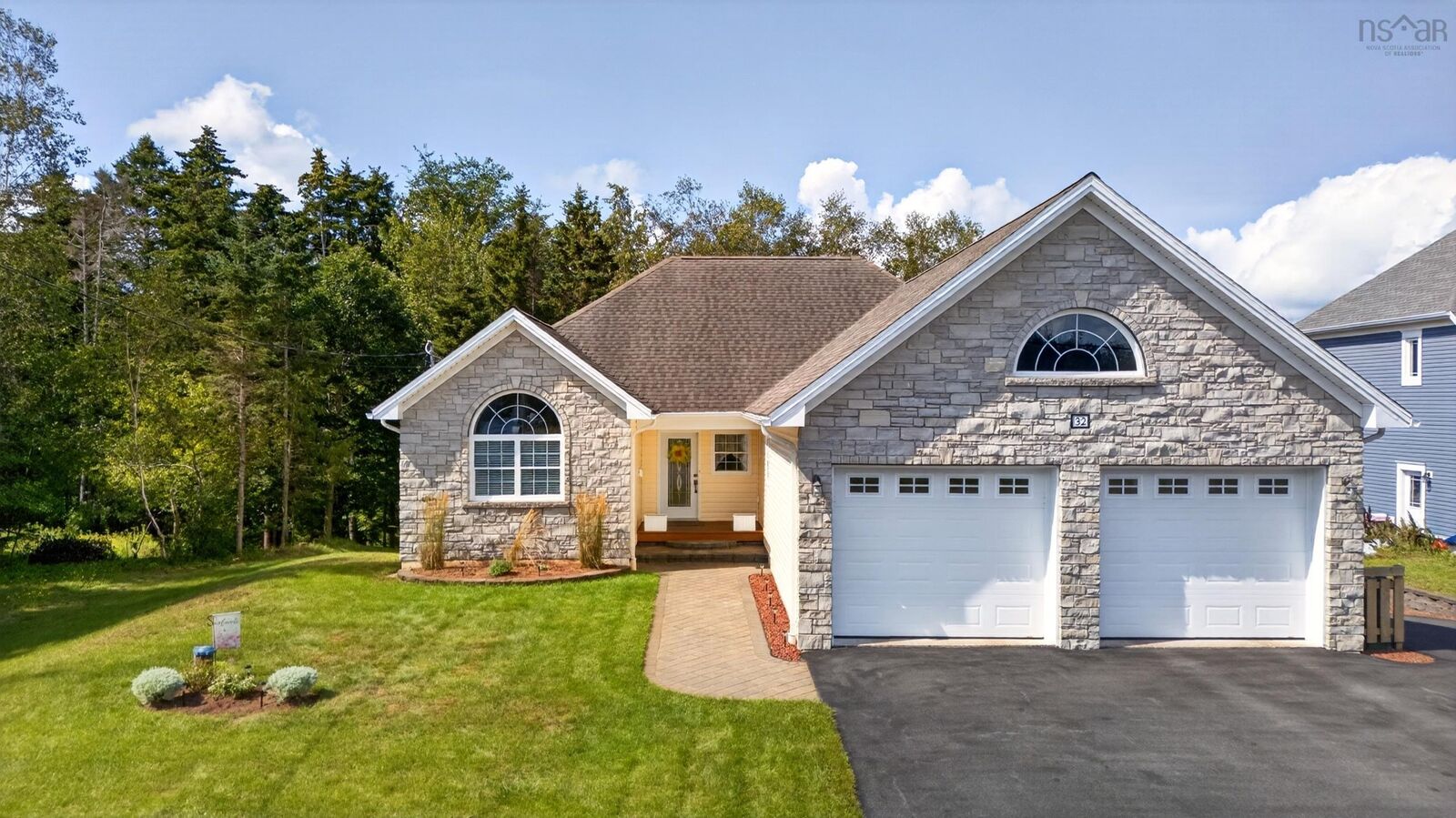 Property Photo: 32 Deerview Crescent NS B2N 6P6