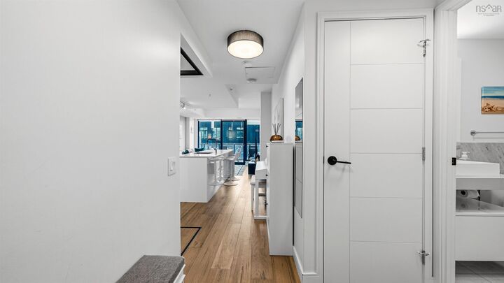 Property Photo: 1406 1650 Granville Street NS B3J 0E1