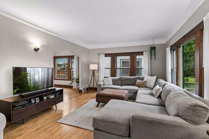 Property Photo: 2523 Arthur Street NE MN 55418