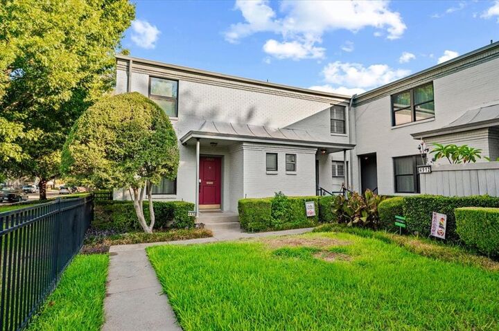 Property Photo:  4918 Lahoma Street 4918  TX 75235 