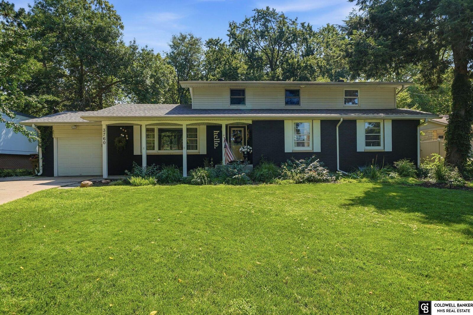 Property Photo: 3760 S 40th Street NE 68506