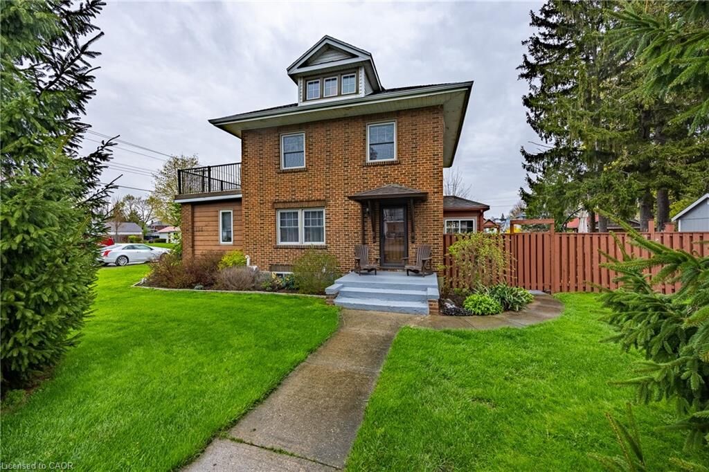 Property Photo:  124 First Avenue  ON N0A 1N0 