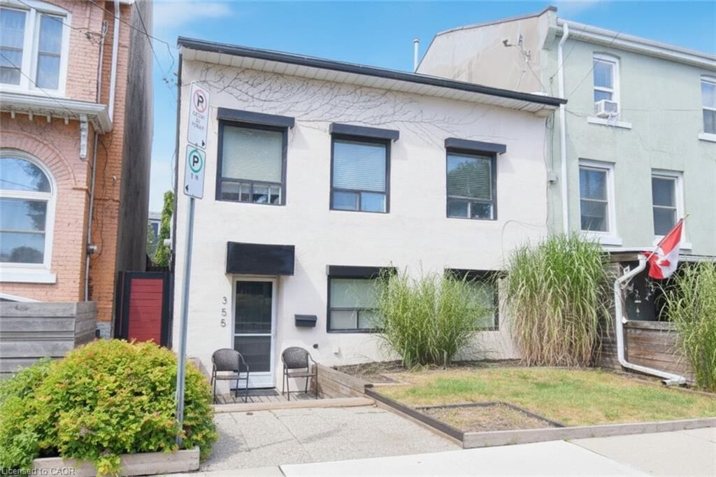Property Photo:  355 Macnab Street N  ON L8L 1K8 