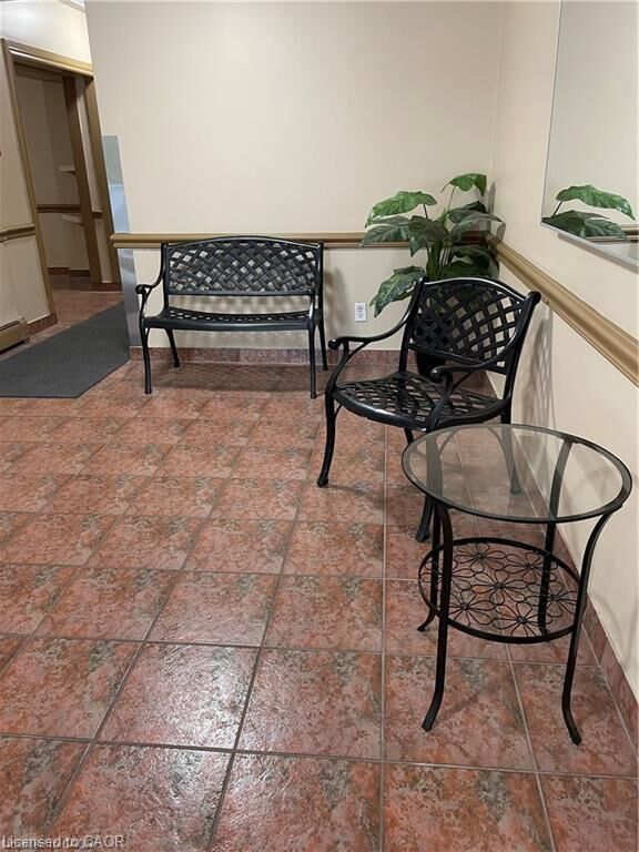 Property Photo:  141 Catharine Street S 903  ON L8N 2J7 