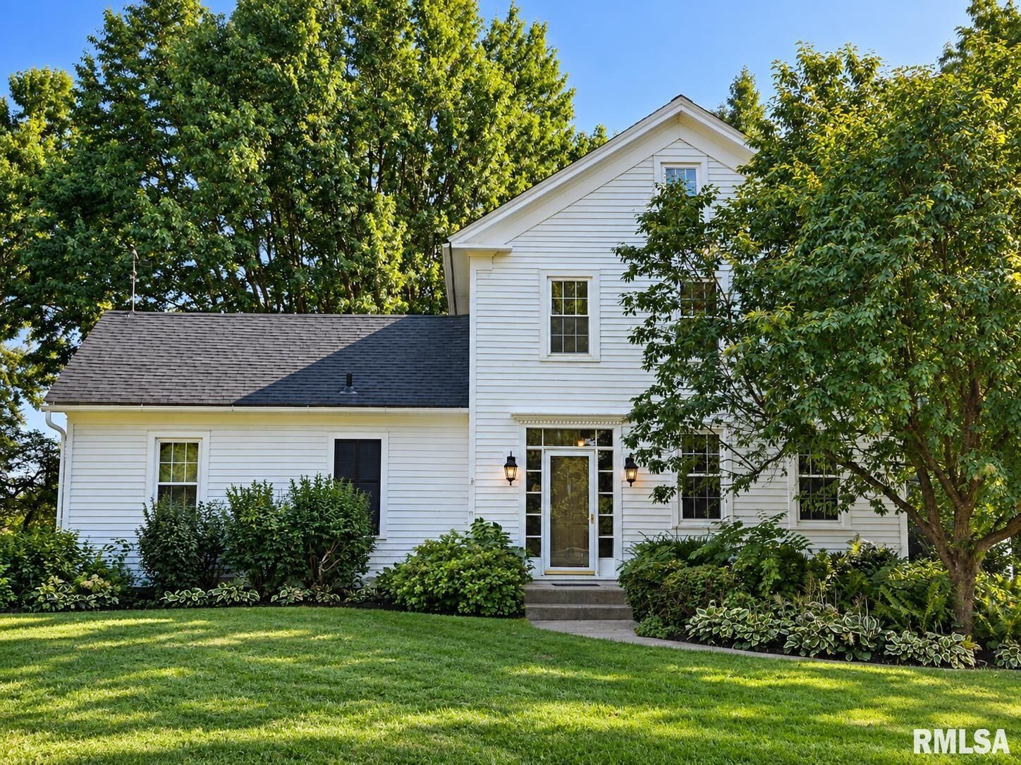 Property Photo:  304 California Avenue  IL 61430 