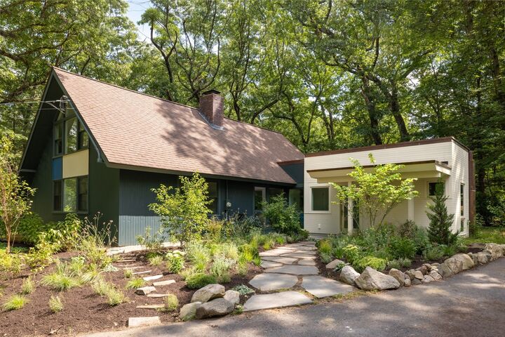 Property Photo:  102 The Valley Rd  MA 01742 