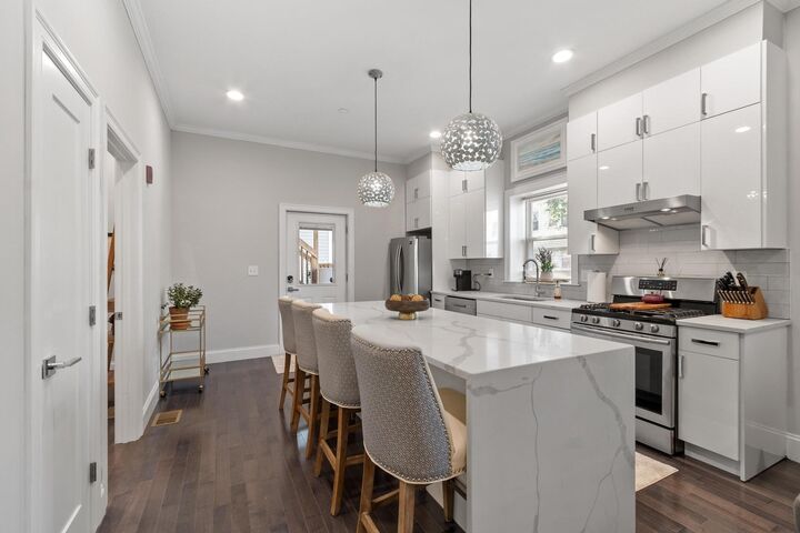 Property Photo:  301 Saratoga Street 1  MA 02128 
