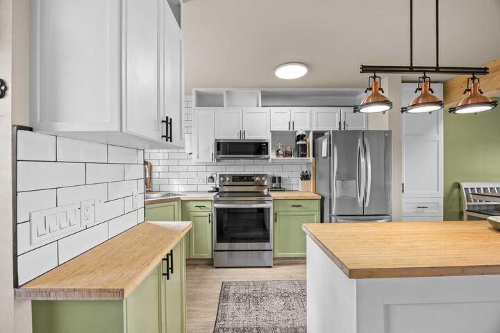 Property Photo:  140 Sagewood Boulevard SW 507  AB T4B 3H5 