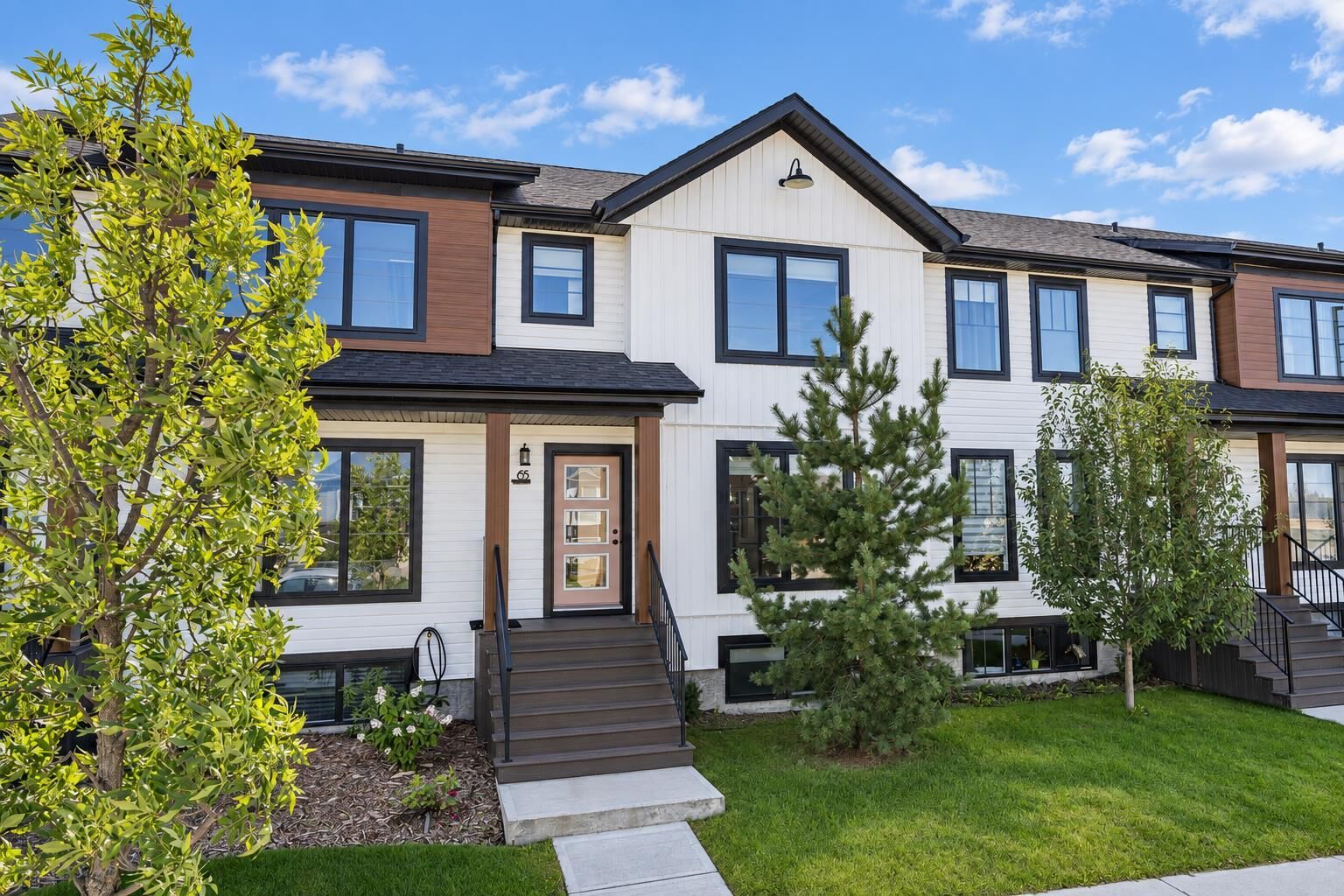 Property Photo:  65 Evergreen Way  AB T4P 3G5 