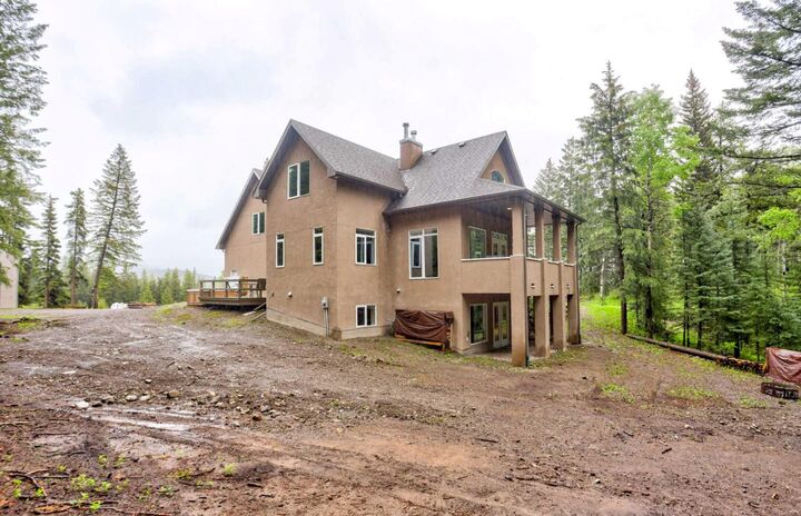 Property Photo: 1830 York Creek Close AB T0K 0E0