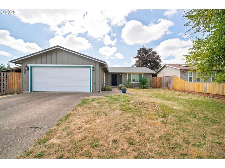 Property Photo:  2033 W Bryant Ave  OR 97424 