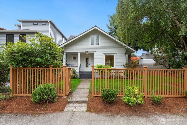 Property Photo: 313 NE 76th Street WA 98115