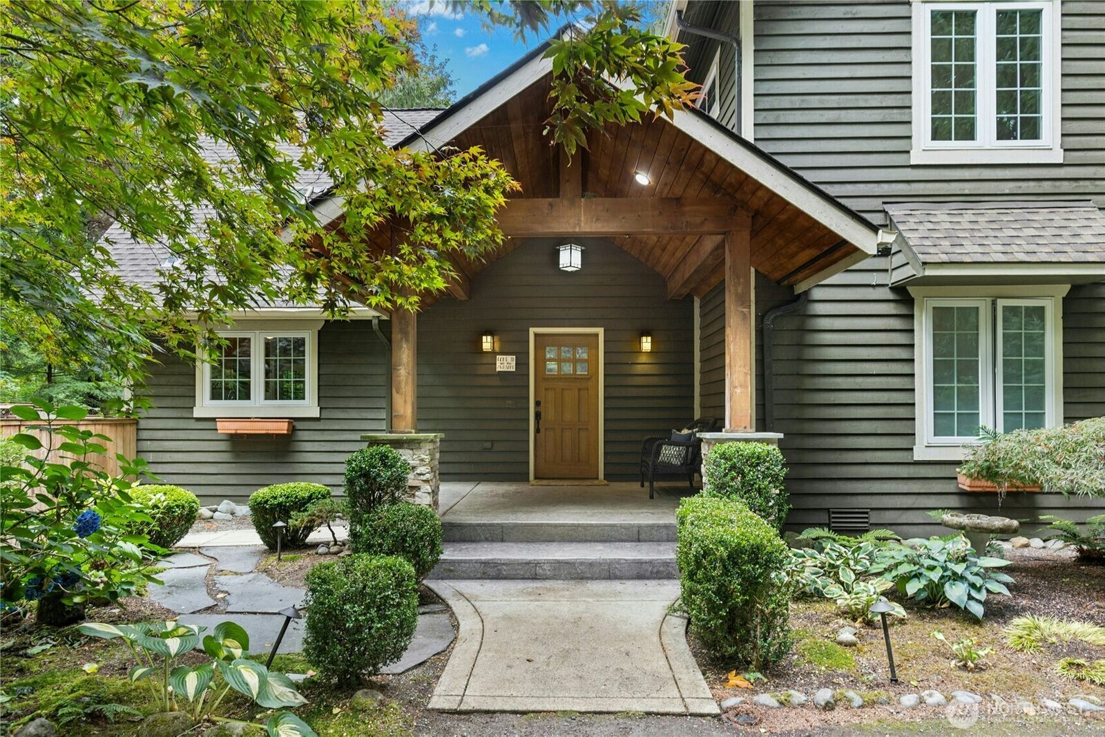 Property Photo: 10421 324th Place SE WA 98027