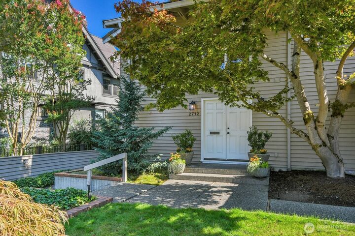 Property Photo: 2712 Mount Saint Helens Place S WA 98144