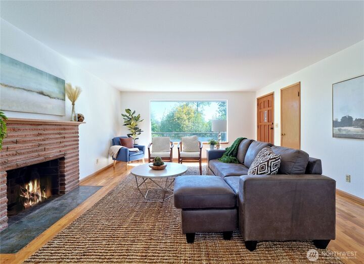 Property Photo:  8004 S 134th Street  WA 98178 