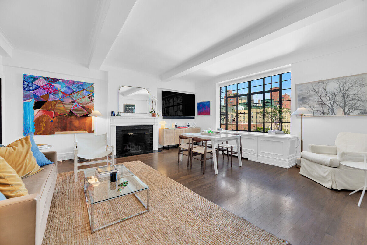 Property Photo:  175 E 79th Street 12D  NY 10075 