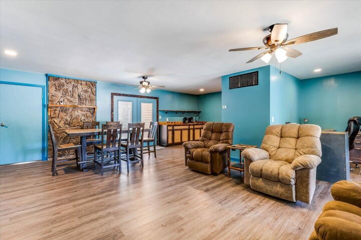 Property Photo: 203 Martha Ave KS 67110-1468