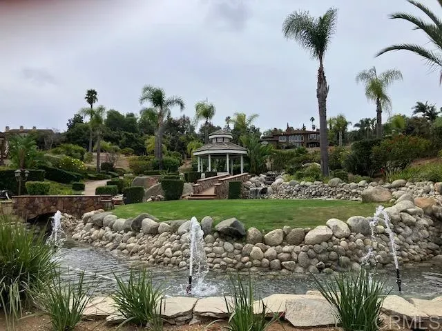 Property Photo: 30893 Villa Toscana CA 92003