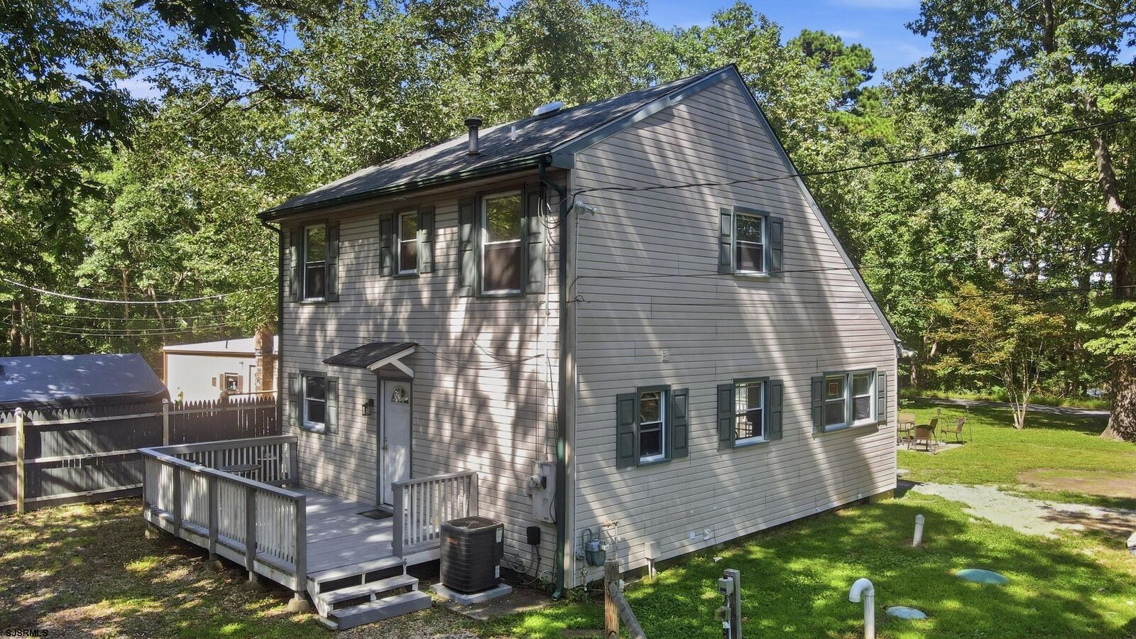 Property Photo: 707 Lakeshore Dr NJ 08332-6028