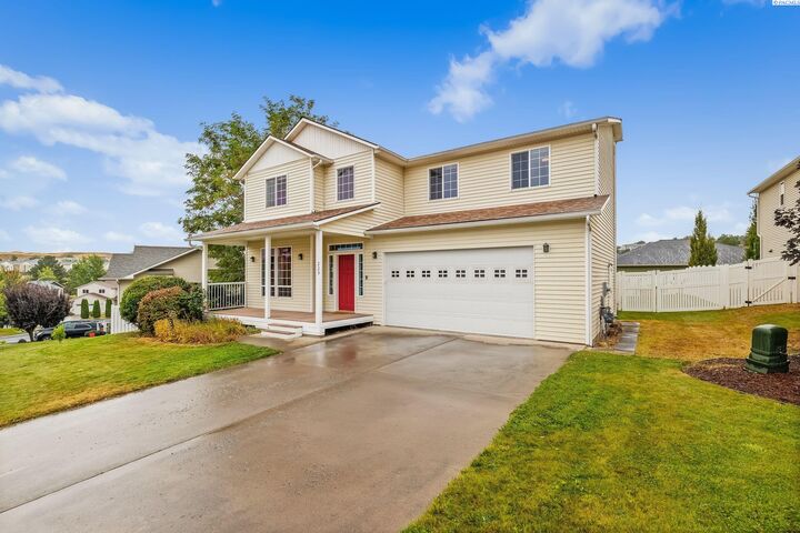 Property Photo: 225 Sanna Ct WA 99163