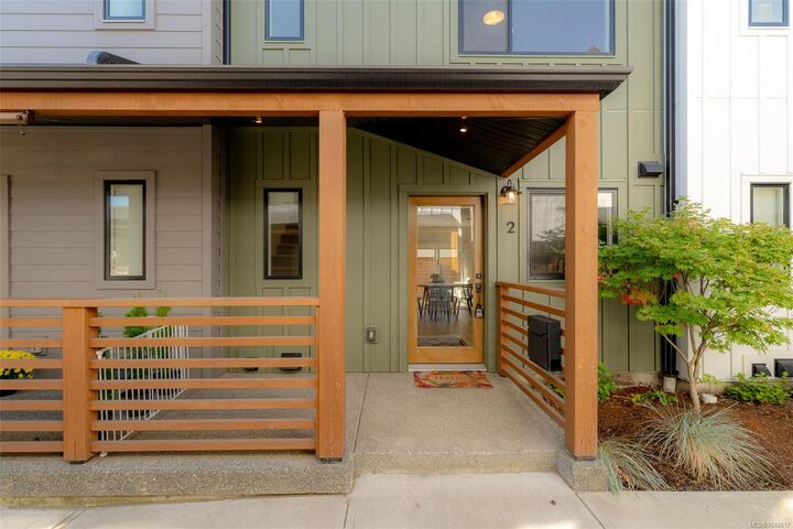 Property Photo:  2846 4th Ave #2  BC V9Y 2C3 