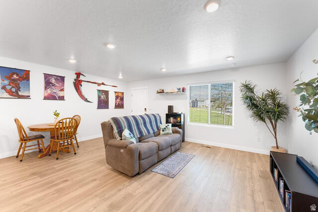 Property Photo:  108 N Kelp Ln  UT 84045 
