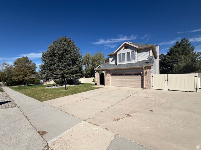 2193 E Sego Lily Dr S