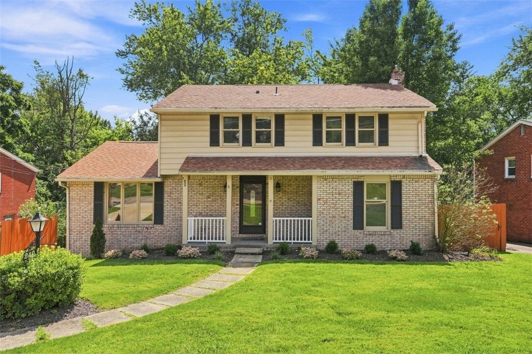 Property Photo:  240 Shafer Rd  PA 15108 