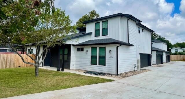 Property Photo:  200 W Goforth Road  TX 78610 