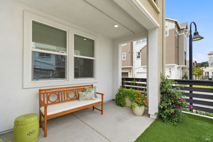 Property Photo: 659 Semillon Lane CA 95403