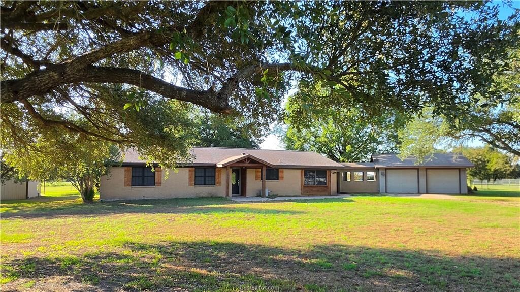 Property Photo:  9124 Steep Hollow Road  TX 77808 