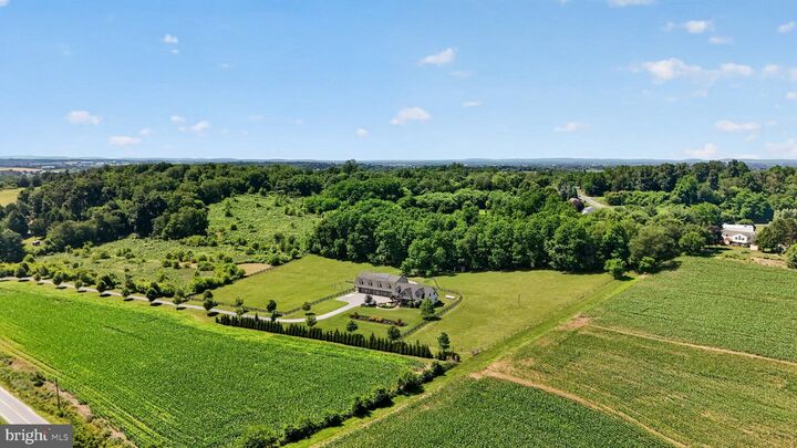 Property Photo:  409 Weaver Road  PA 17579 
