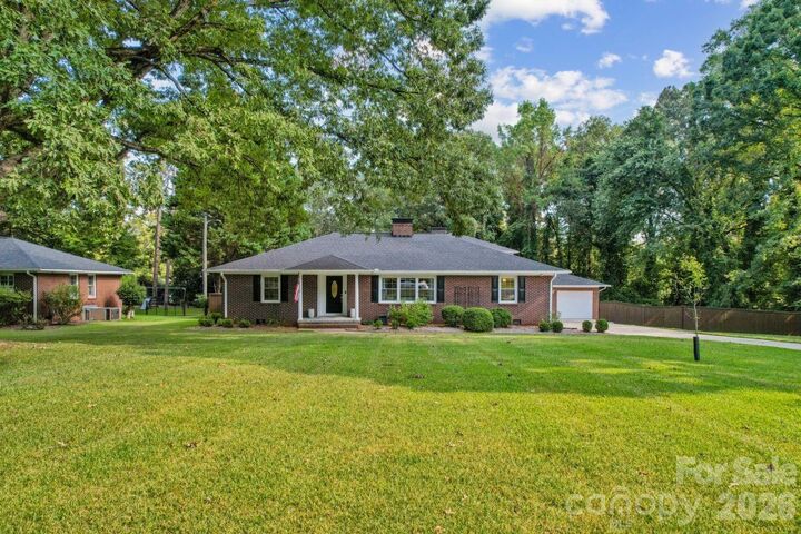 Property Photo:  1729 Lumpkin Circle  SC 29732 