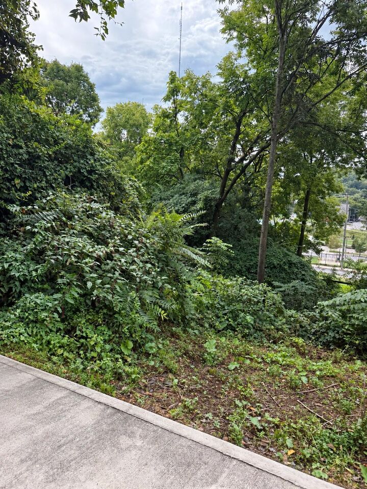 Property Photo:  1621 Tremont Street  OH 45214 