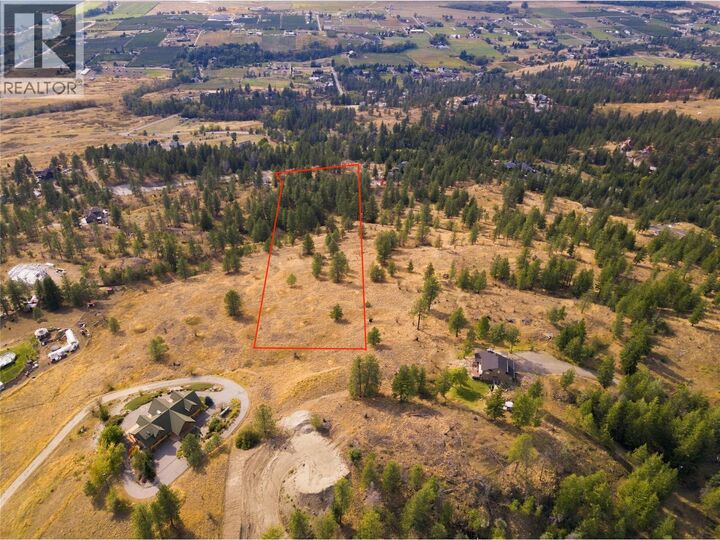 Property Photo: 5601 Twin Creek Place BC V1X 7V7