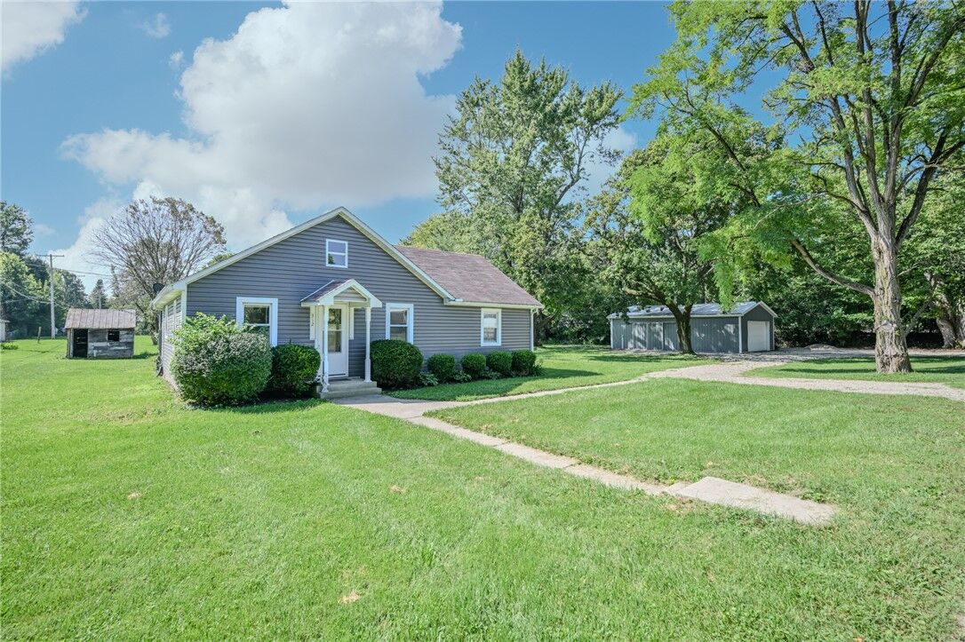 Property Photo:  312 Yost Street  OH 43343 