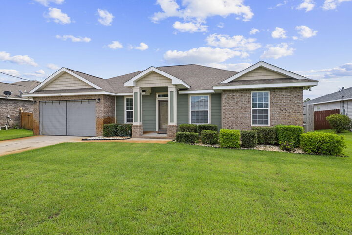 Property Photo:  4319 Pats Court  FL 32563 