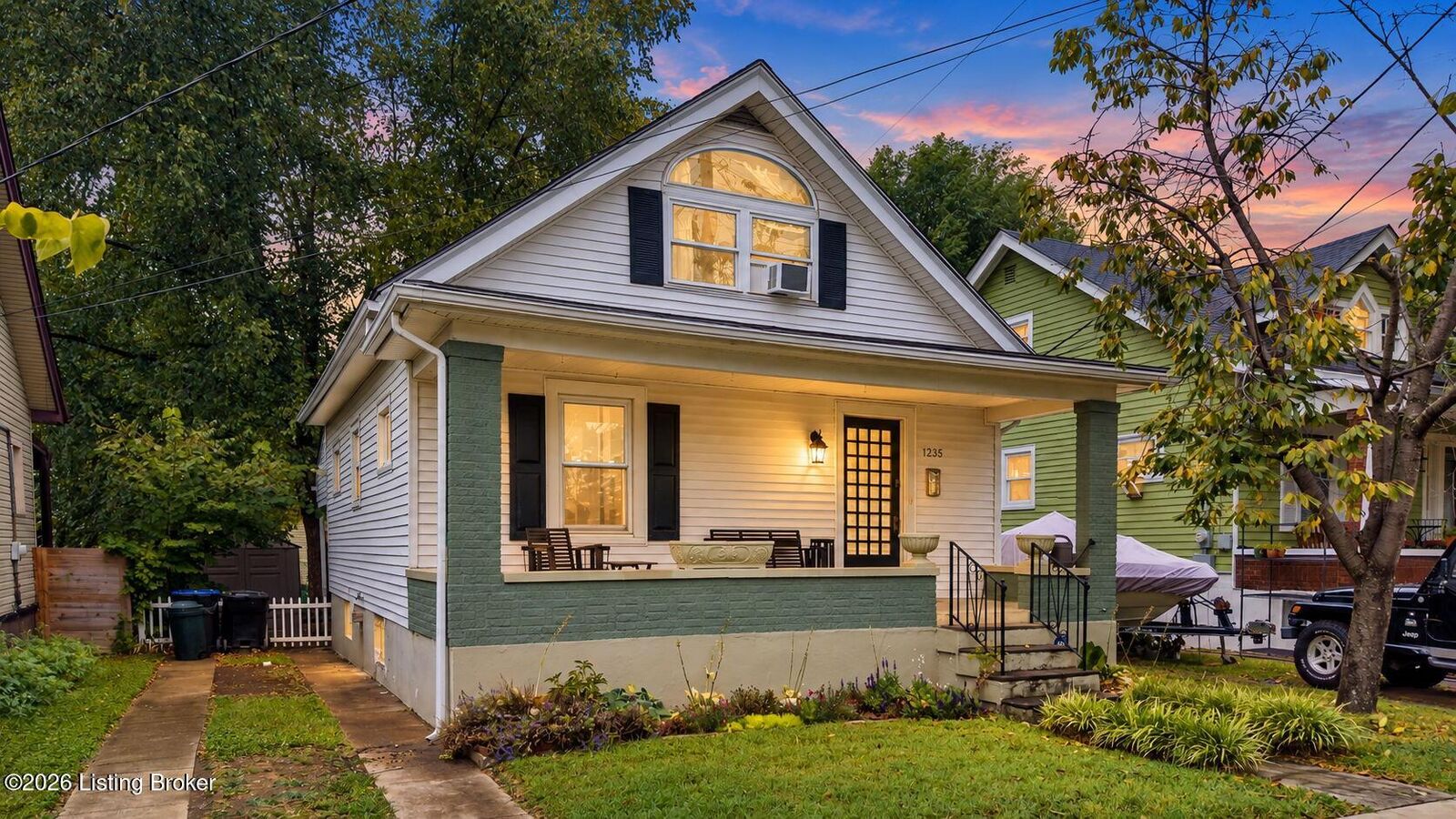 Property Photo: 1235 Rufer Ave KY 40204