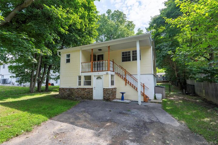 Property Photo:  1 Zias Drive  NY 12508 